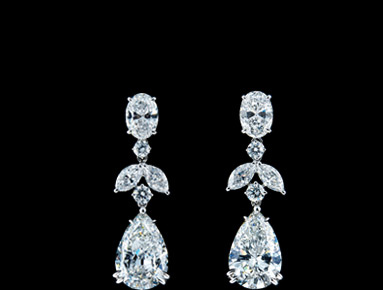 Diamonds with pear shaped drops