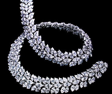 Shining, Polishing, Re-sizing and Engraving services for Jewellery